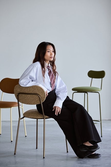 Jardan_Bureau_Kai Chair_Reform Barley_03