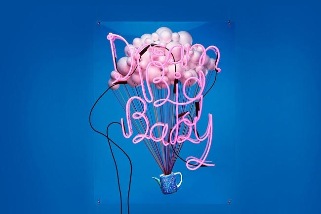 sarahlaird-153985-w1200-h800-q80-rz3-b75-f0