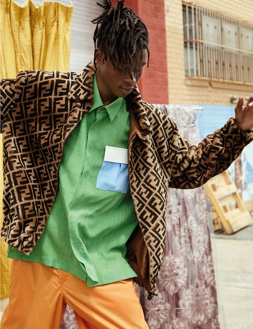 sarahlaird-183906-w1200-h800-q80-rz3-b75-f0