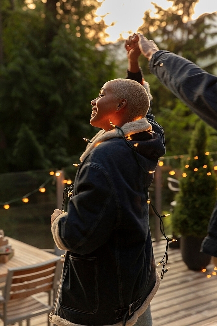 sarahlaird-273785-h1000-q90-rz3-b75