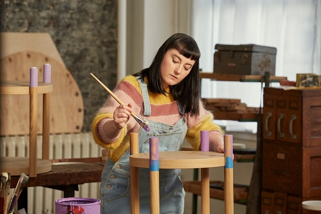 sarahlaird-335563-w1200-h800-q80-rz3-b75-f0