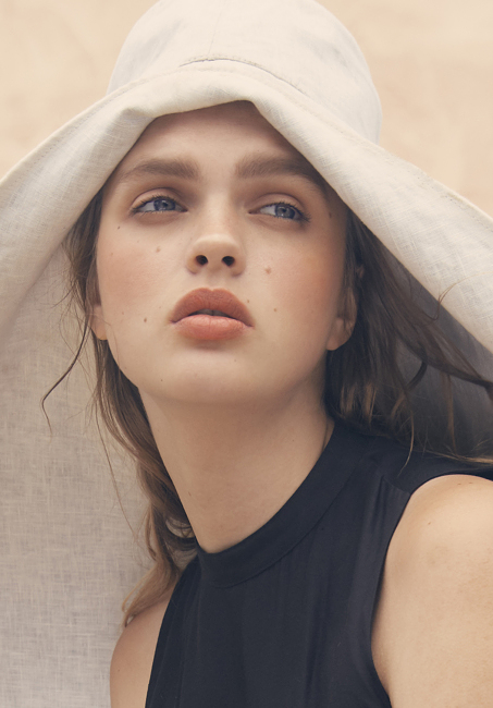 Fashion Editorials featuring Pavla Pop